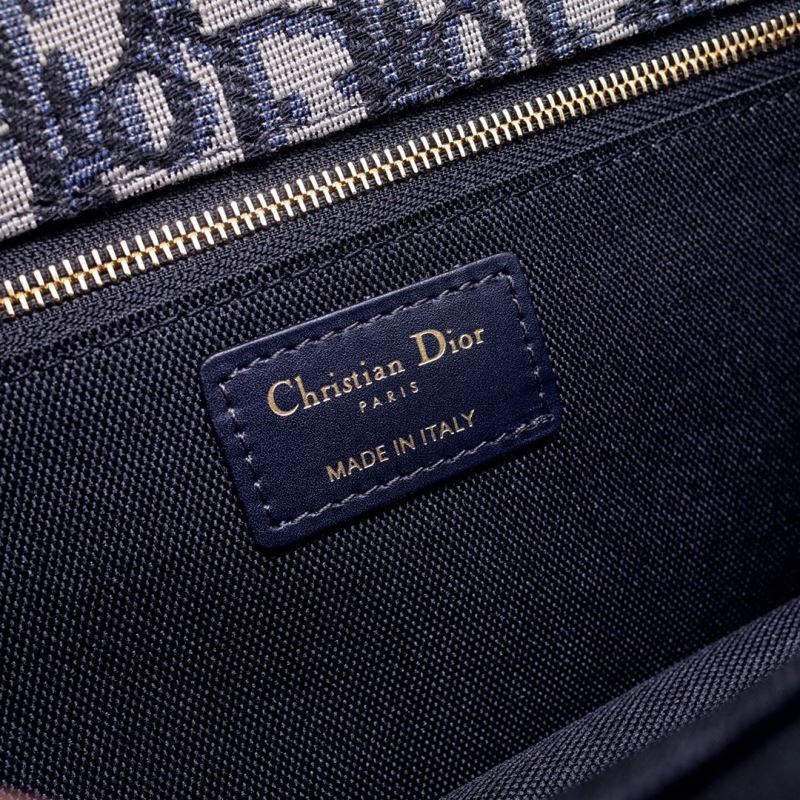 Christian Dior Montaigne Bags